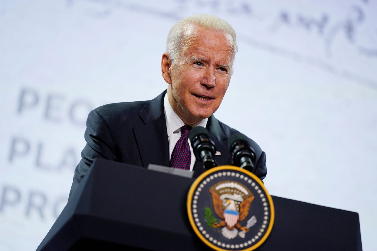 Democratic Leaders Divided: Biden Controversy Sparks Urgent Party Meetings