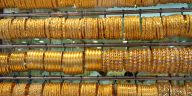 Gold Market Dynamics Discounts Persist in India Amid Anticipation of Import Duty Changes
