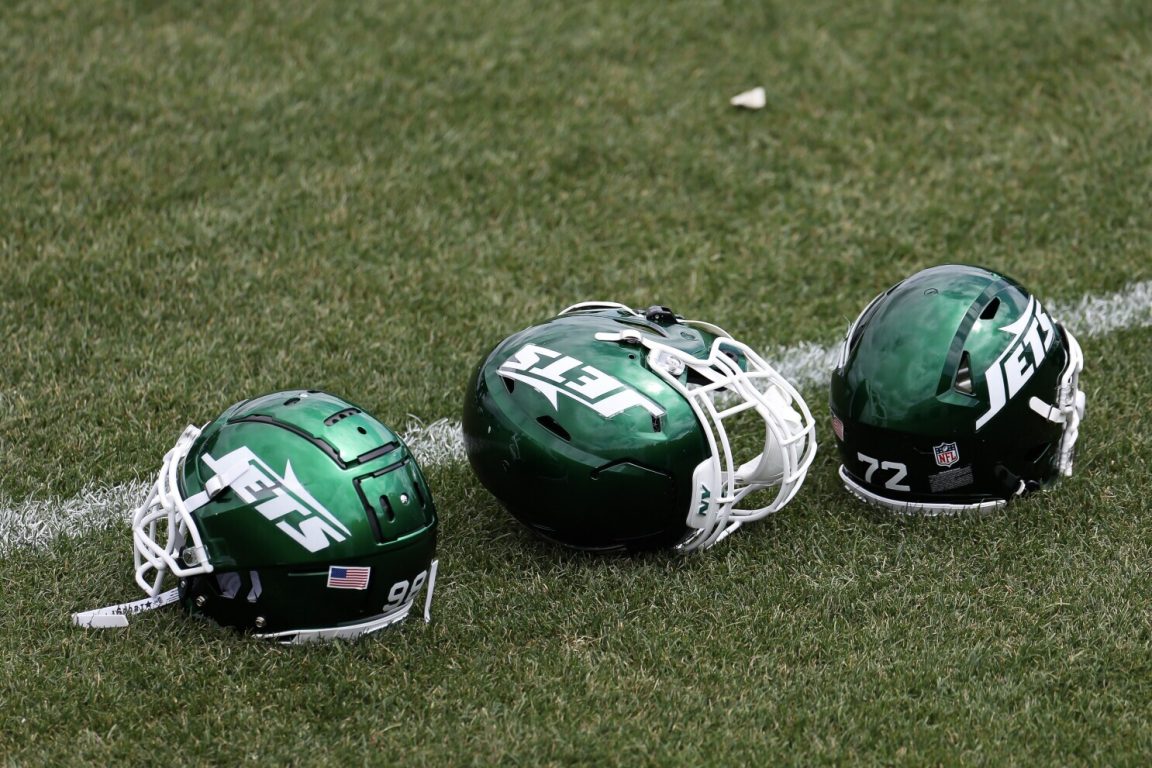 Jim Pons Sues New York Jets and NFL Over Unpaid Logo Design