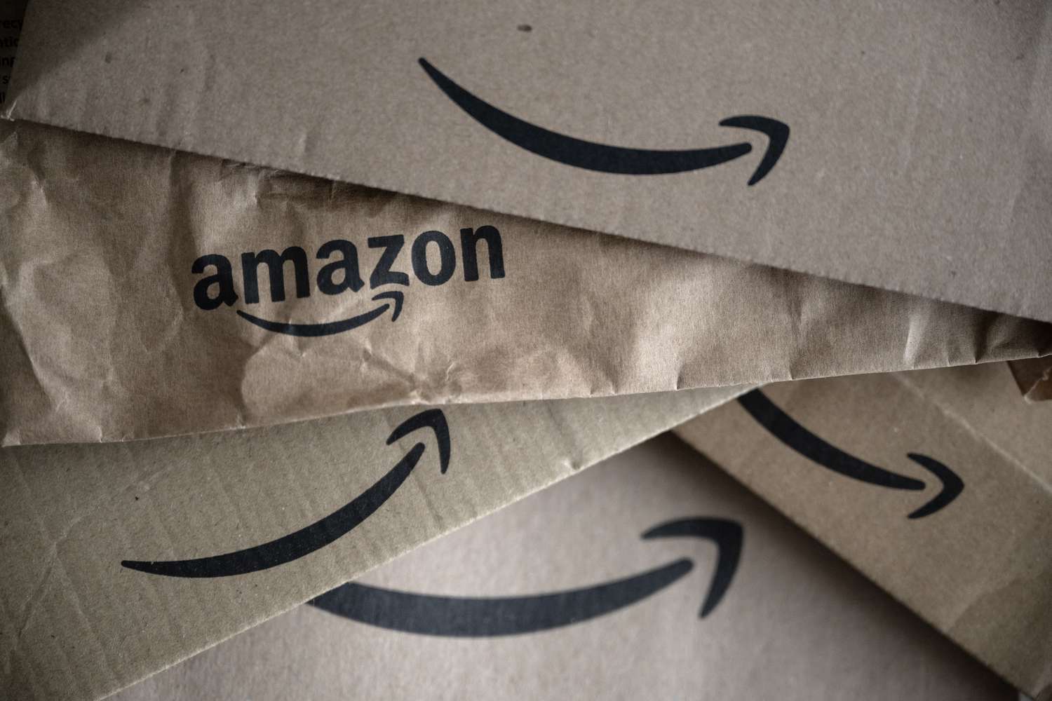 Amazon Blames News Cycle for Weaker Revenue Forecast Amid Economic Challenges