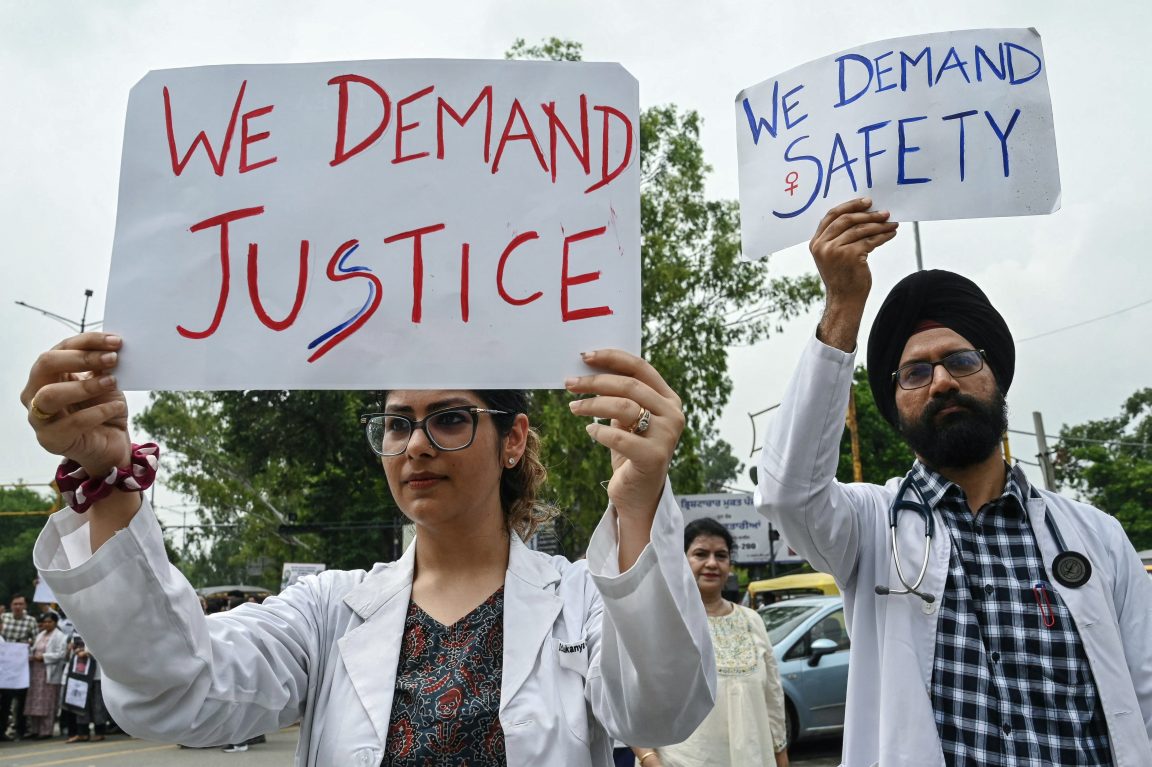 Doctors in India Protest After Kolkata Medical Student's Brutal Murder, Demand Justice and Safety