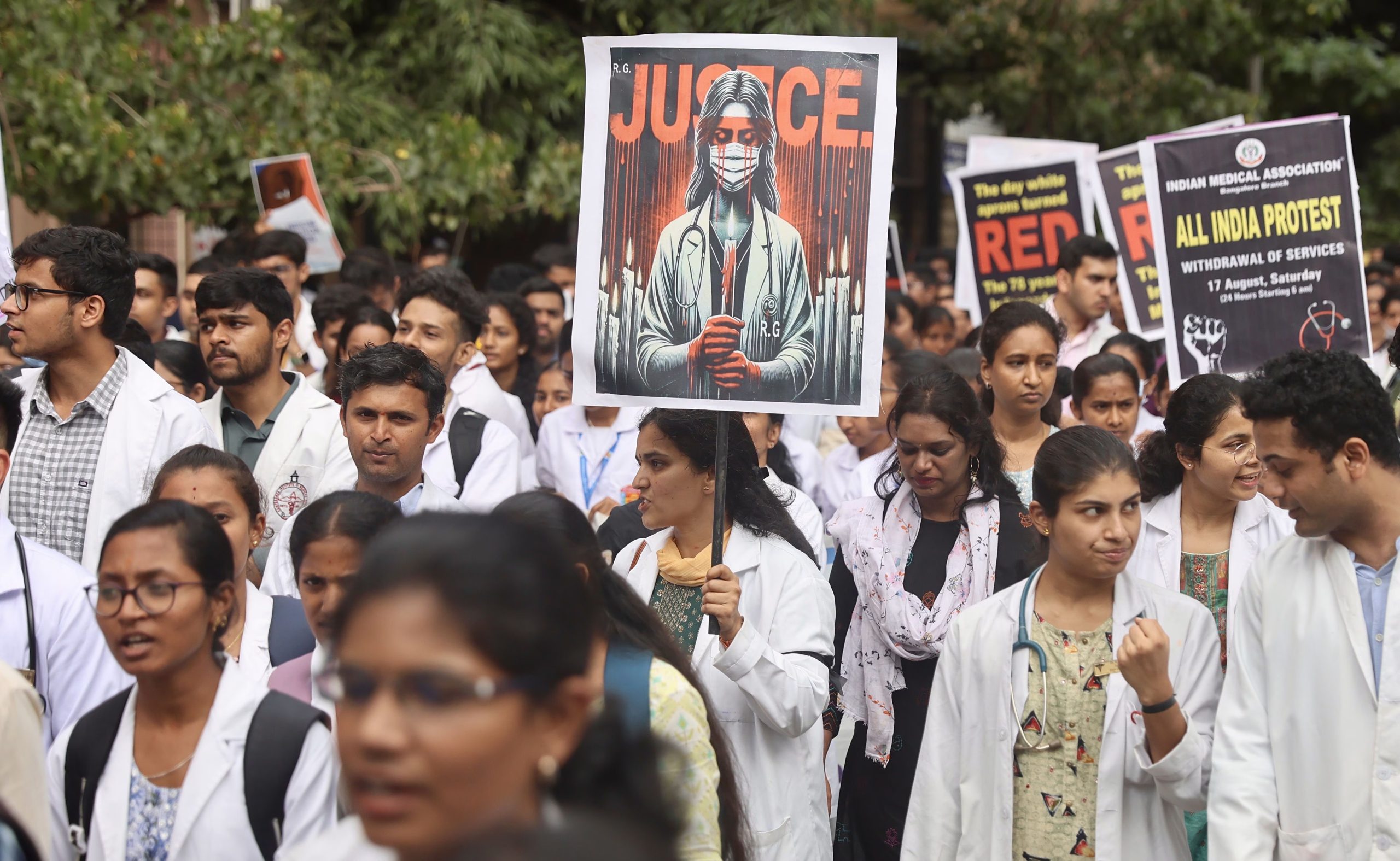 Doctors in India Protest After Kolkata Medical Student's Brutal Murder, Demand Justice and Safety