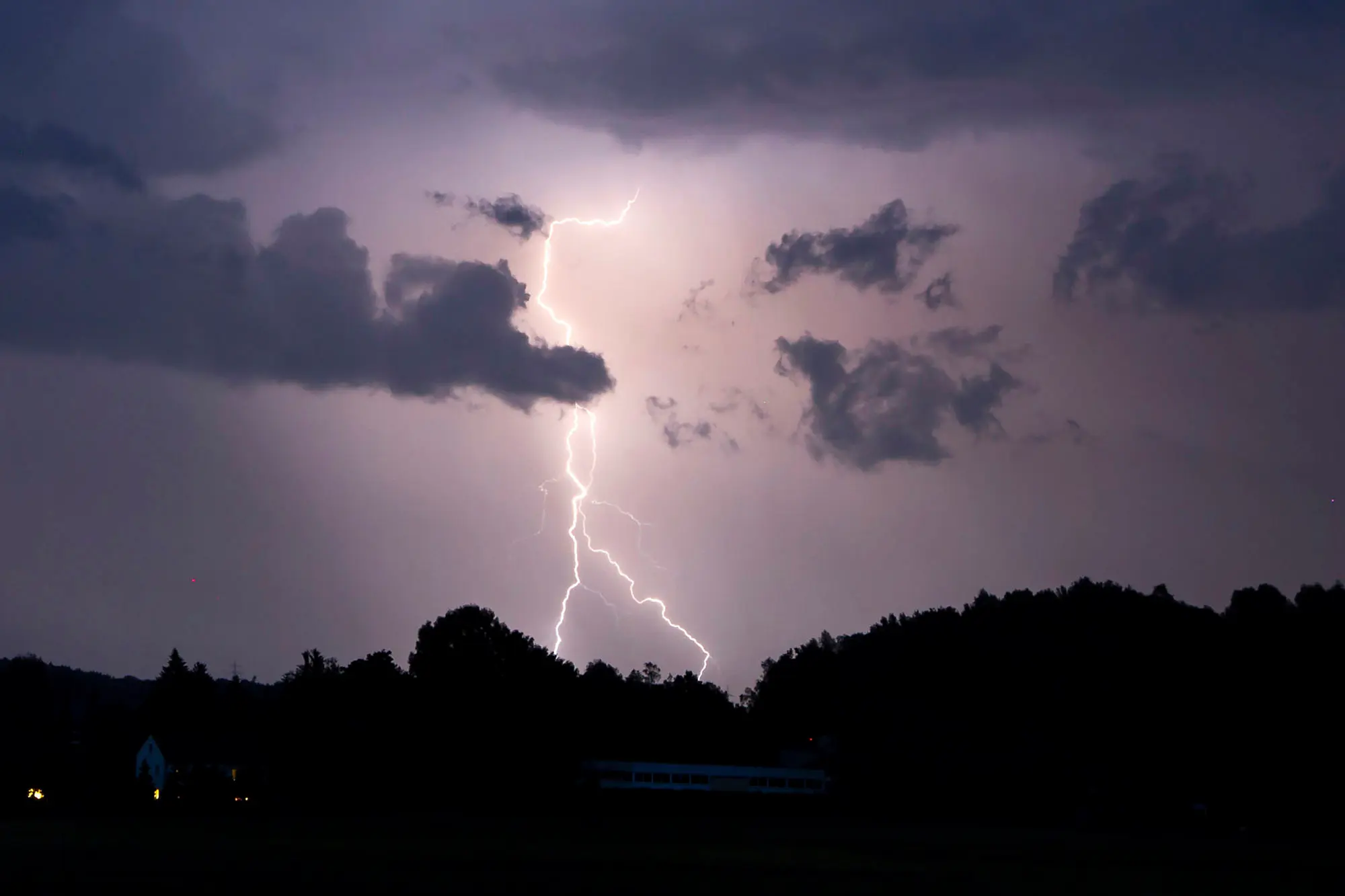 Winter 2023/24 Storms in Western Europe: Intensity, Impacts, and Climate Change Analysis