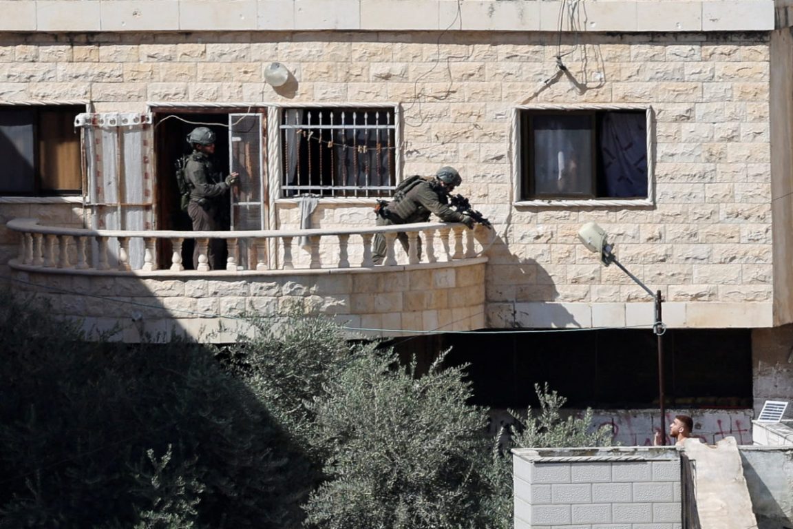 Israeli Soldiers Caught on Camera Disposing of Bodies During West Bank Raid Amid Rising Violence