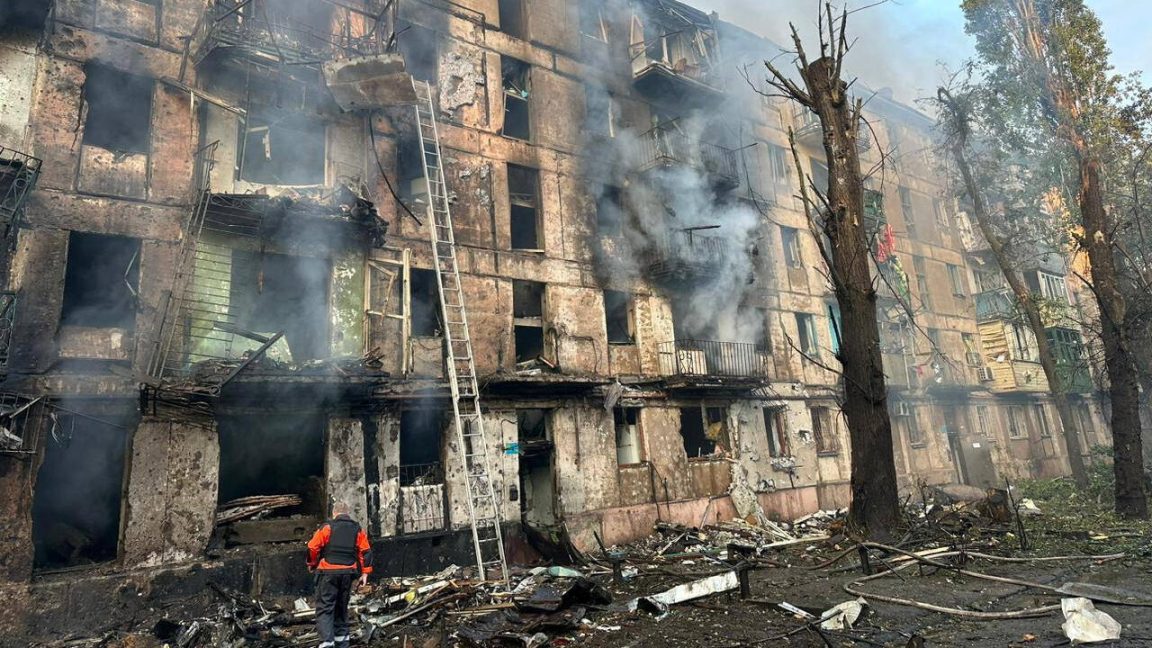 Russian Shelling Kills Five in Donetsk as Ukraine Faces Drone Strikes and Vows to Boost Missile Production